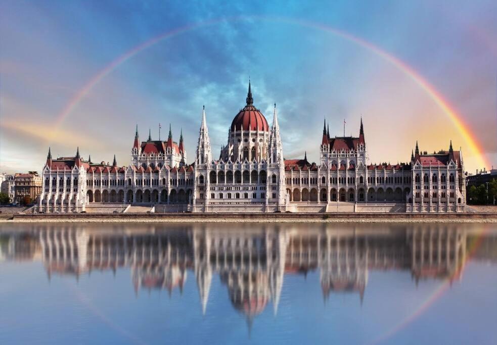 Luxury Cozy 2 Bdr Downtown Apt.1 Apartamento Budapest